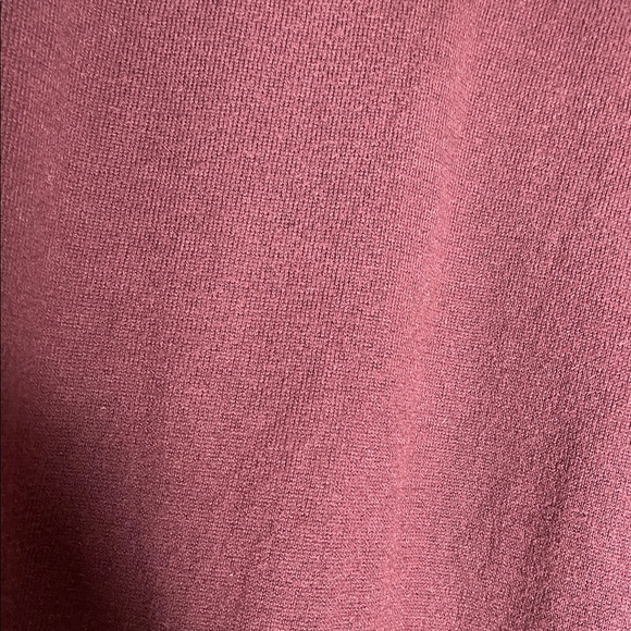 D&G Men's Vintage V-Neck Sweater in Burgundy and Cream - Picture 6 of 10